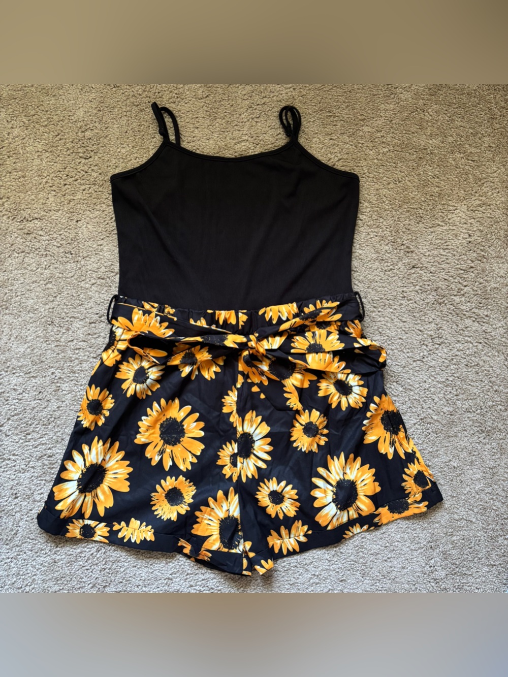 SHEIN Curve Belted Sunflower Romper